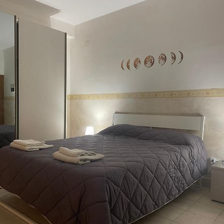La Dependance Appartement Barletta Buitenkant foto