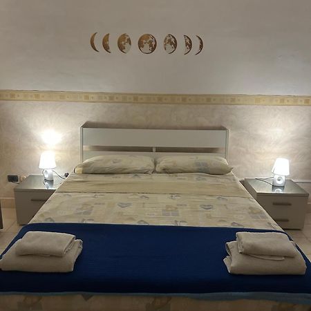 La Dependance Appartement Barletta Buitenkant foto