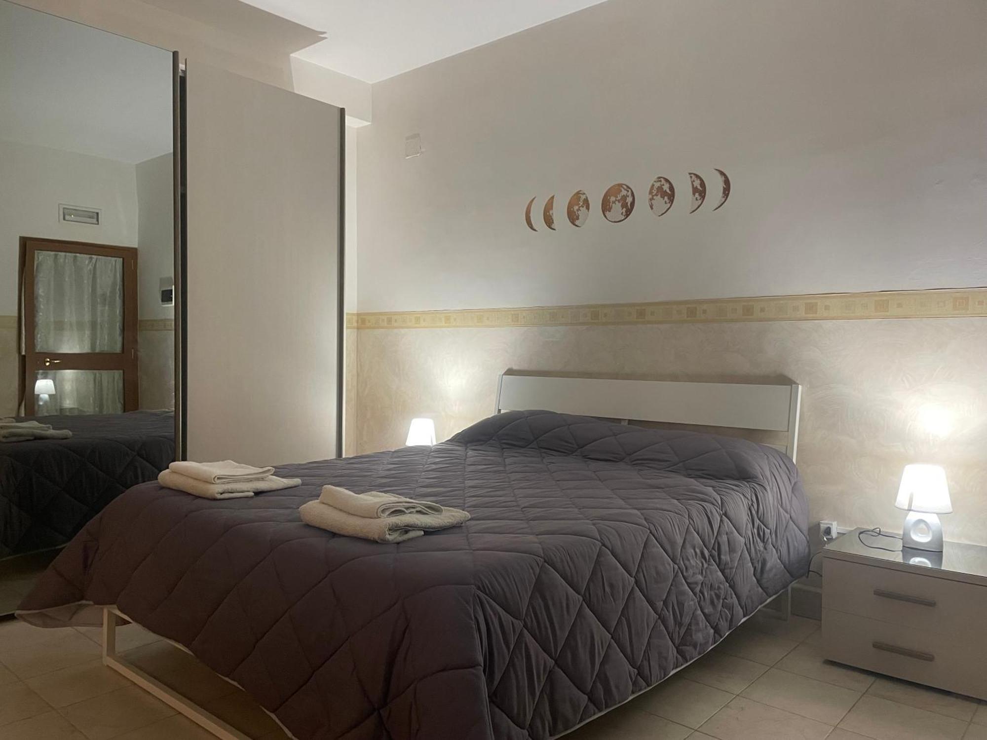La Dependance Appartement Barletta Buitenkant foto