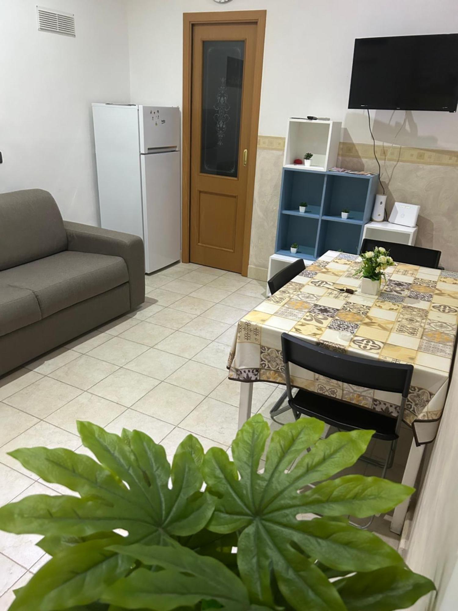 La Dependance Appartement Barletta Buitenkant foto