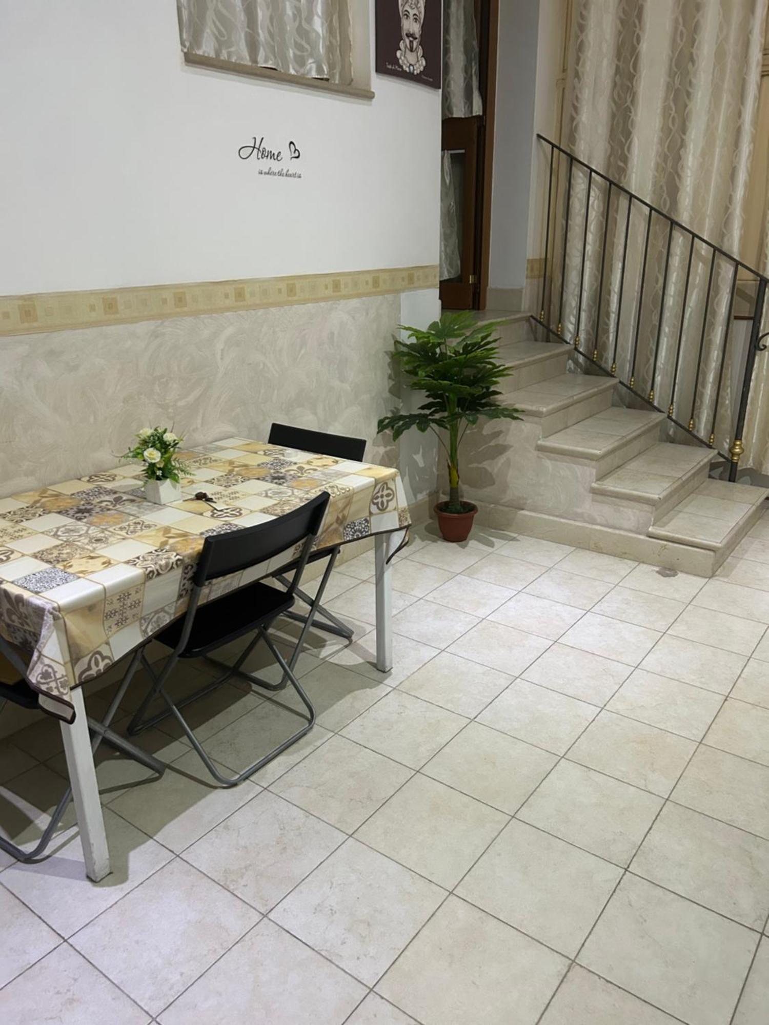 La Dependance Appartement Barletta Buitenkant foto